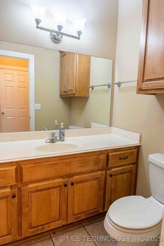 210 S Water Street, Sapulpa, OK 74066
