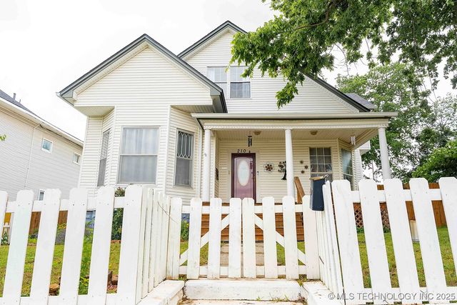 210 S Water Street, Sapulpa, OK 74066