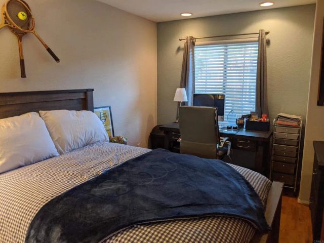 4381 Corte De La Fonda, San Diego, CA 92130