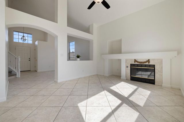 5220 San Paulo Dr, Salida, CA 95368