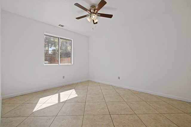 5220 San Paulo Dr, Salida, CA 95368