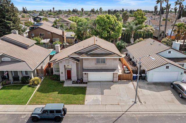 5220 San Paulo Dr, Salida, CA 95368