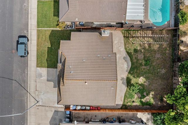 5220 San Paulo Dr, Salida, CA 95368