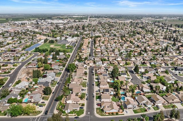 5220 San Paulo Dr, Salida, CA 95368