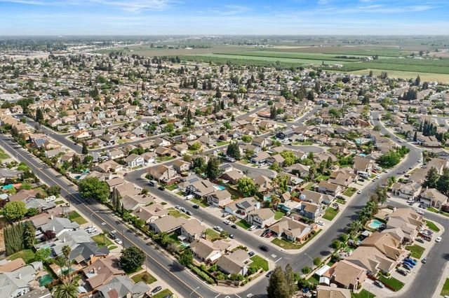 5220 San Paulo Dr, Salida, CA 95368