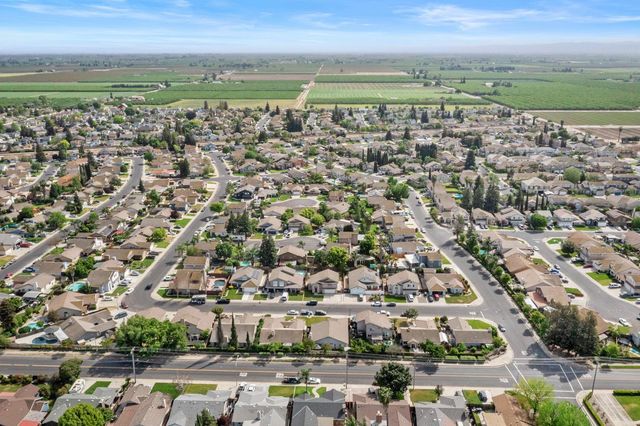 5220 San Paulo Dr, Salida, CA 95368