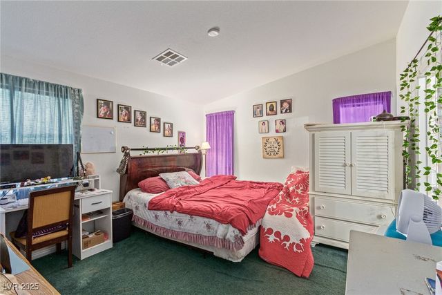 3329 Glacial Lake Street, Las Vegas, NV 89122