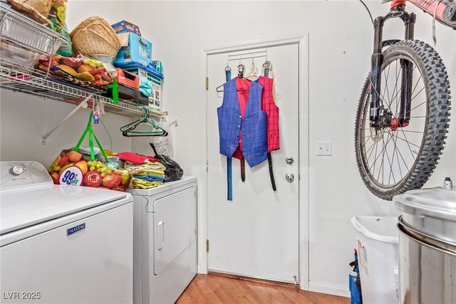 3329 Glacial Lake Street, Las Vegas, NV 89122