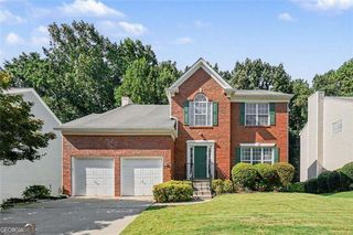 2200 Traywick Chase, Alpharetta, GA 30004