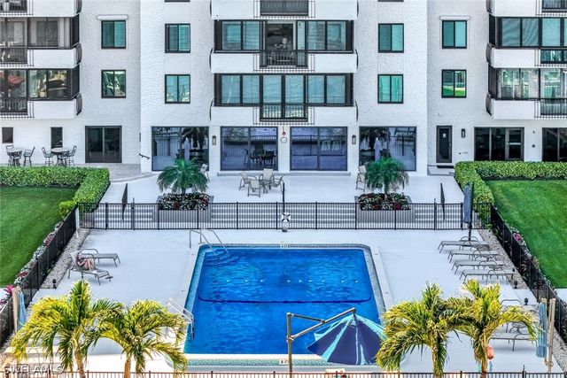 3430 Gulf Shore BLVD N 2I, Naples, FL 34103