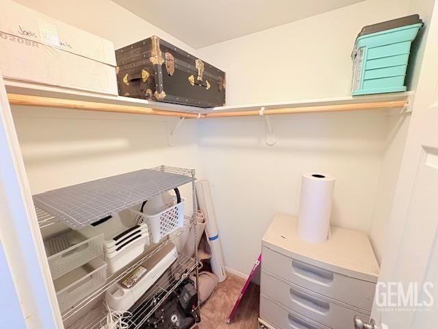 415 Welch Avenue, Bakersfield, CA 93307