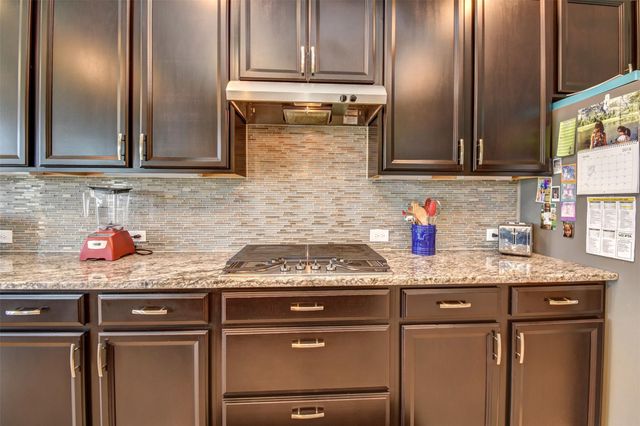 25710 Oakwood Knoll Drive, Katy, TX 77494