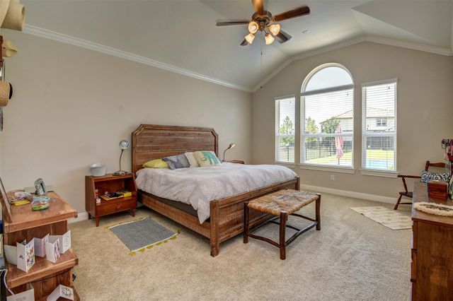 25710 Oakwood Knoll Drive, Katy, TX 77494