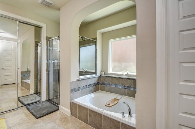25710 Oakwood Knoll Drive, Katy, TX 77494