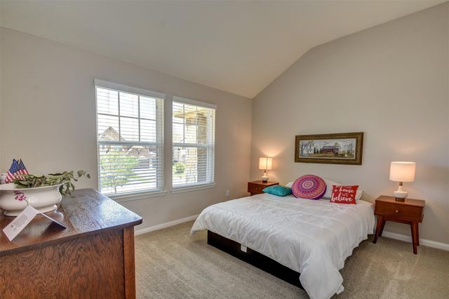 25710 Oakwood Knoll Drive, Katy, TX 77494