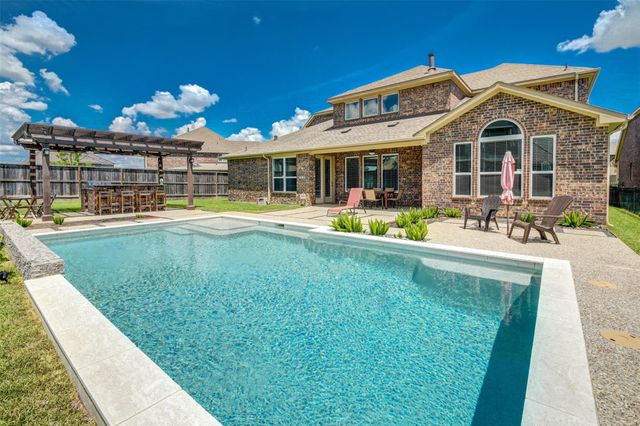 25710 Oakwood Knoll Drive, Katy, TX 77494