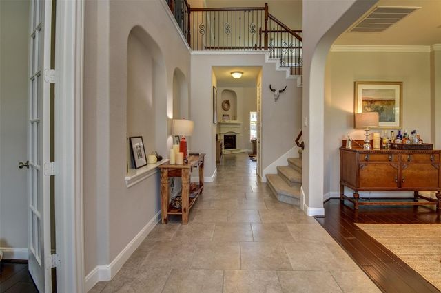 25710 Oakwood Knoll Drive, Katy, TX 77494