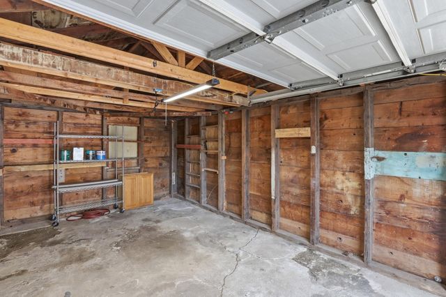 5729 N Lindeke St, Spokane, WA 99205