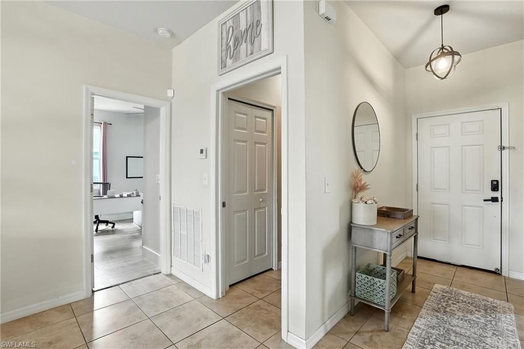 1823 NW 10th ST, CAPE CORAL, FL 33993 — photo 4