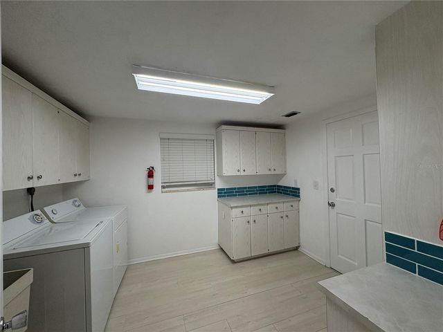 3276 BRUNSWICK LANE 705, Sarasota, FL 34239