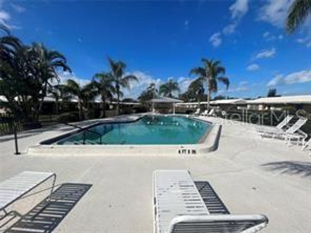 3276 BRUNSWICK LANE 705, Sarasota, FL 34239