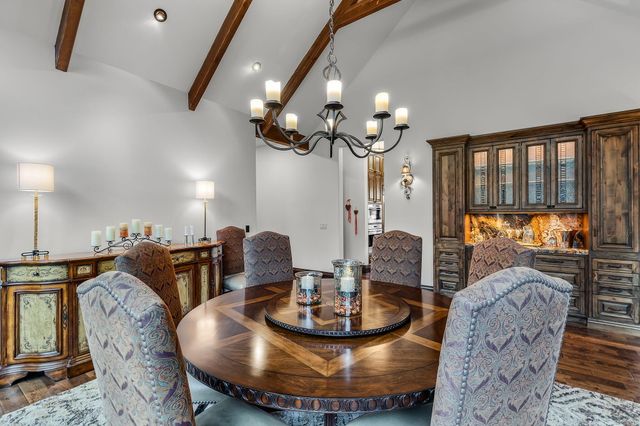 61644 Tam McArthur Loop, Bend, OR 97702