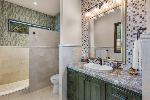 61644 Tam McArthur Loop, Bend, OR 97702