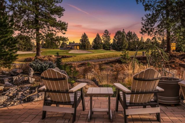 61644 Tam McArthur Loop, Bend, OR 97702