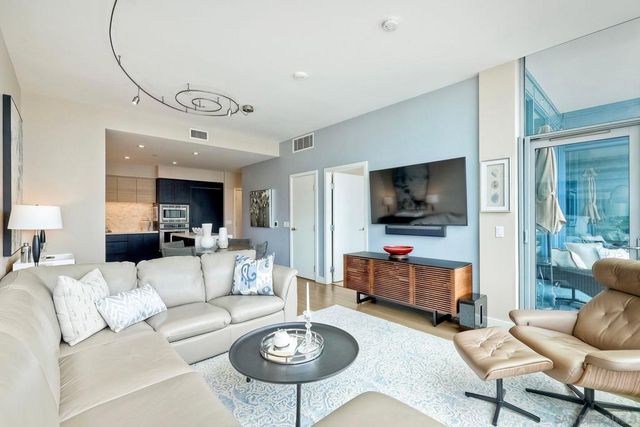 1388 Kettner 2706, San Diego, CA 92101