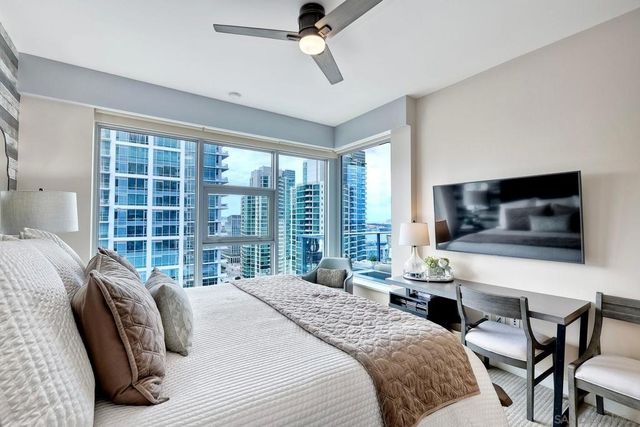 1388 Kettner 2706, San Diego, CA 92101