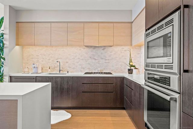 1388 Kettner 2706, San Diego, CA 92101