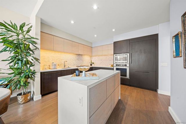 1388 Kettner 2706, San Diego, CA 92101