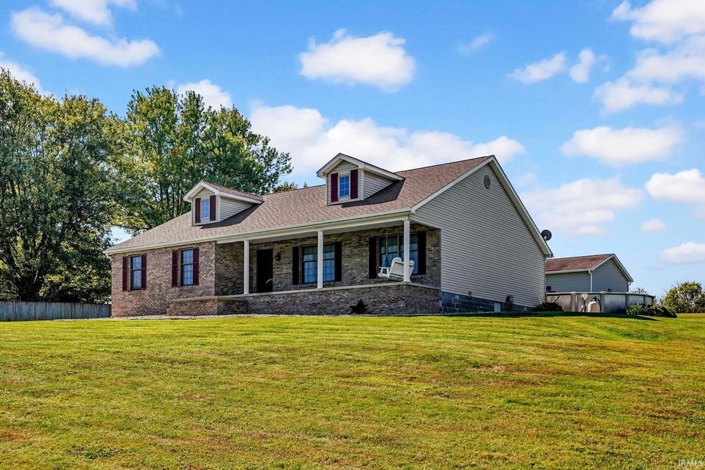 95 Bartlettsville Road, Bedford, IN 47421