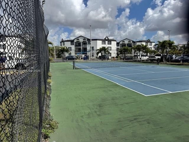 9715 Fontainebleau Blvd E103, Miami, FL 33172