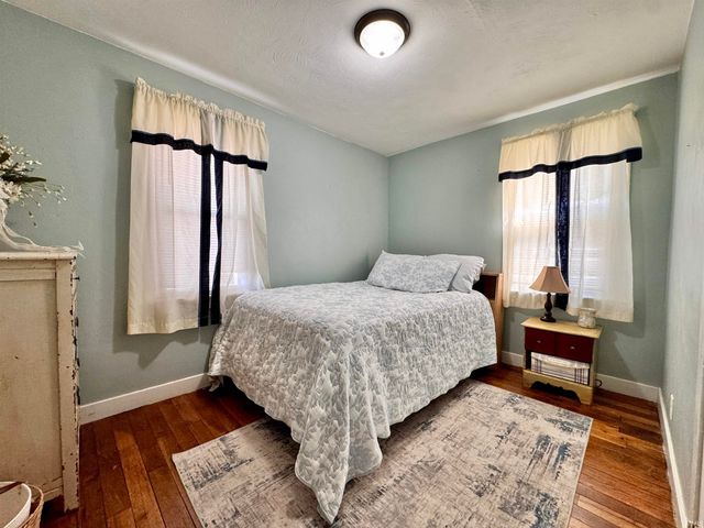 901 S Market Street, Winamac, IN 46996