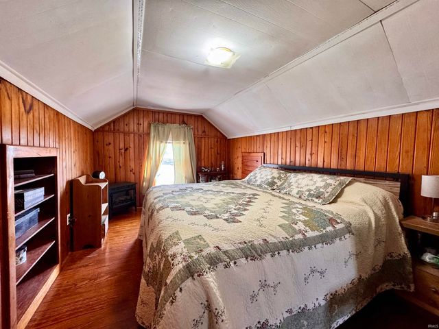 901 S Market Street, Winamac, IN 46996