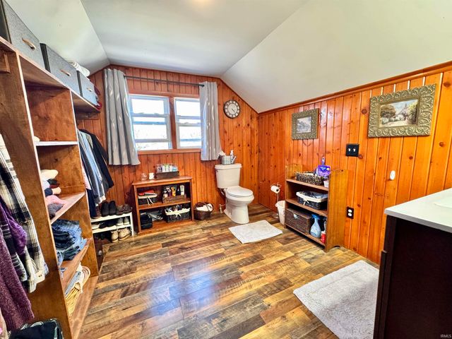 901 S Market Street, Winamac, IN 46996