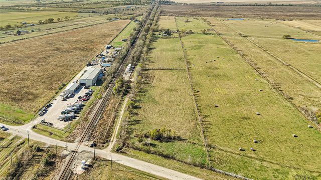 1207 County Road 615, Dayton, TX 77535