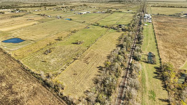 1207 County Road 615, Dayton, TX 77535