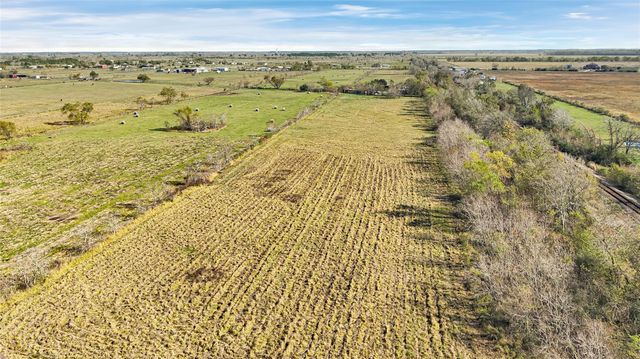 1207 County Road 615, Dayton, TX 77535