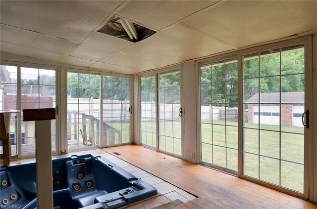 4226 Gumtree Road, Winston-salem, NC 27107