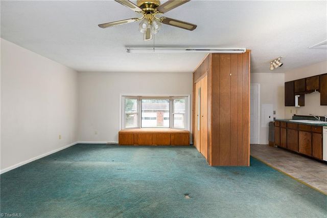 4226 Gumtree Road, Winston-salem, NC 27107