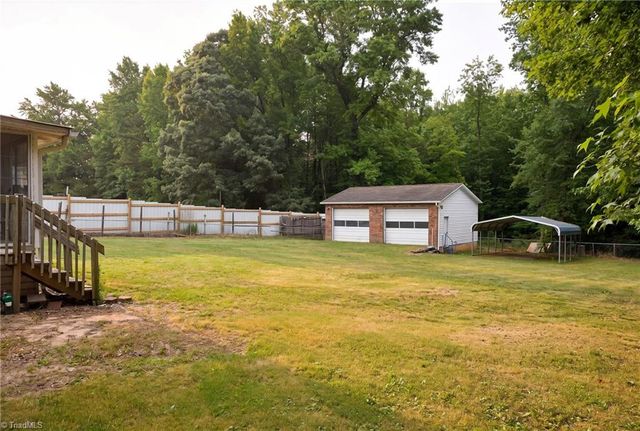 4226 Gumtree Road, Winston-salem, NC 27107