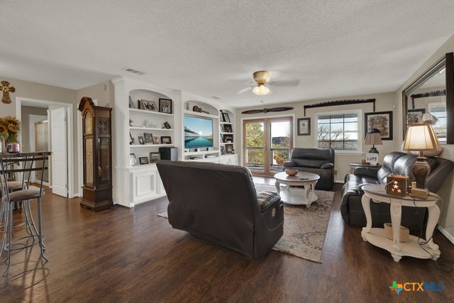 410 Jaylee, Canyon Lake, TX 78133