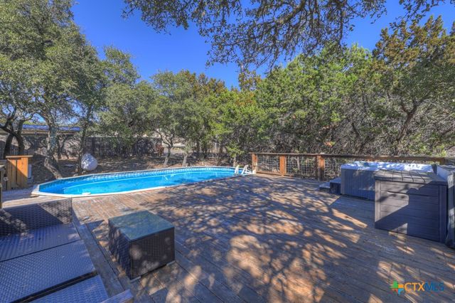410 Jaylee, Canyon Lake, TX 78133