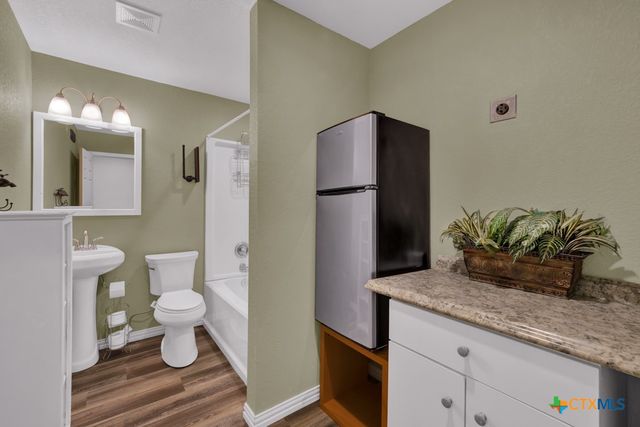 410 Jaylee, Canyon Lake, TX 78133