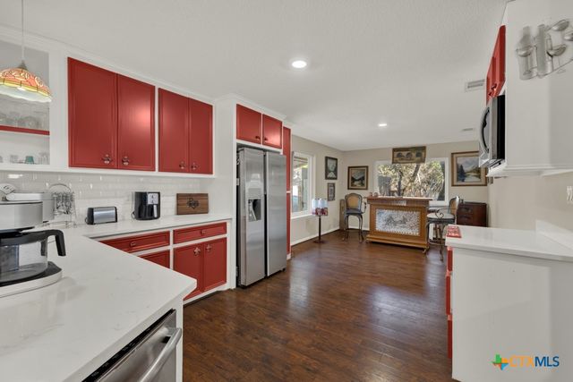 410 Jaylee, Canyon Lake, TX 78133