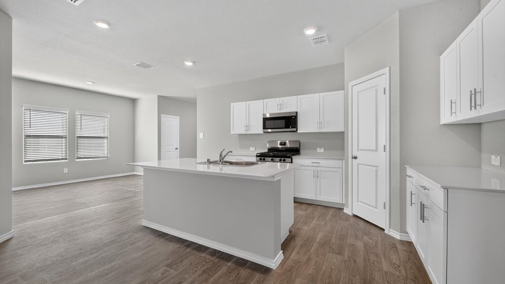 130 DAVIS Lane, Newark, TX 76071 — photo 3