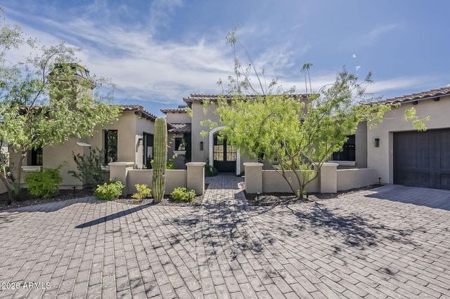 12016 N SUNSET VISTA Drive, Fountain Hills, AZ 85268