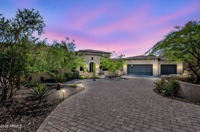 12016 N SUNSET VISTA Drive, Fountain Hills, AZ 85268